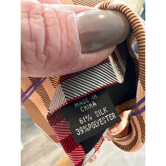 Donald J Trump plaid neck tie - Picture 4 of 4